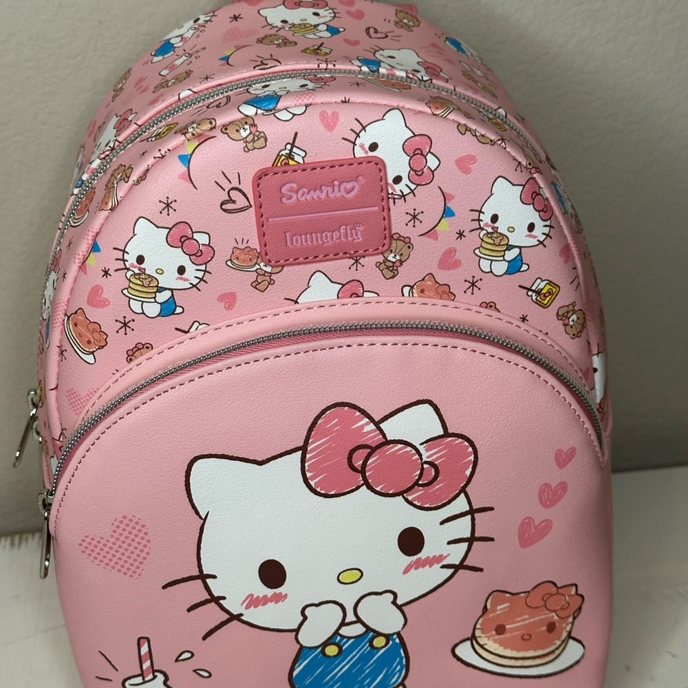 Hello Kitty Pink Backpack - Picture 5 of 5